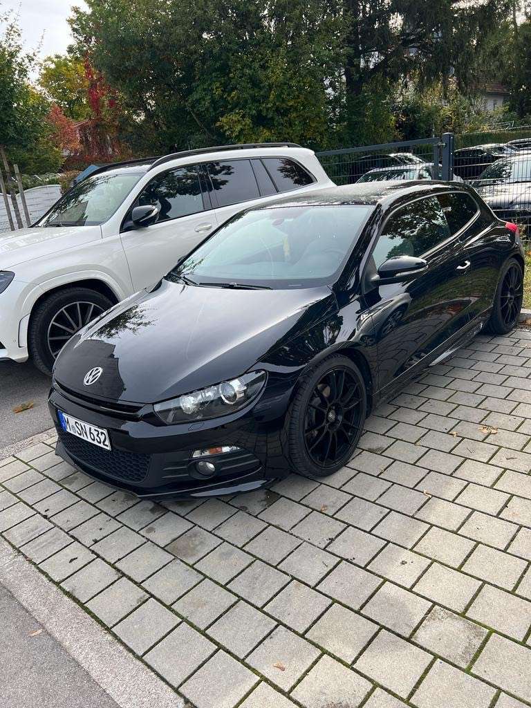 VW Scirocco 115.000 km 13.200 € München 81243