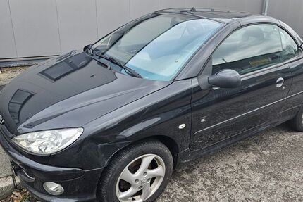 Peugeot 206 148.773 km 1.000 &euro; ESSEN 45356