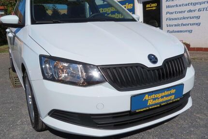 Skoda Fabia 60.900 km 9.440 &euro; Halle/ Saale 06116