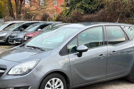 Opel Meriva 128.010 km 7.999 &euro; Berlin 13127