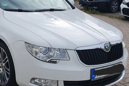 Skoda Superb 225.000 km 4.650 &euro; Selmsdorf 23923