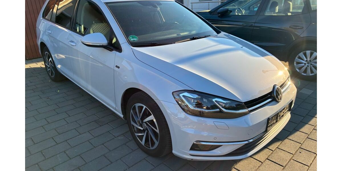 VW Golf 147.000 km 10.990 &euro; Heubach 73540
