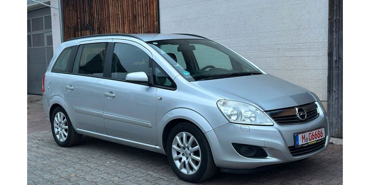 Opel Zafira 155.800 km 4.880 &euro; München 80995