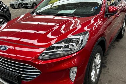 Ford Kuga 28.200 km 28.990 &euro; Mönchengladbach 41066