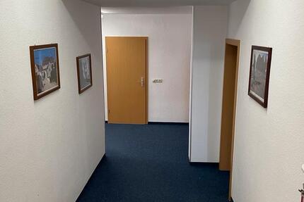 Büroräume mit 120qm Gesamtfläche zimmer