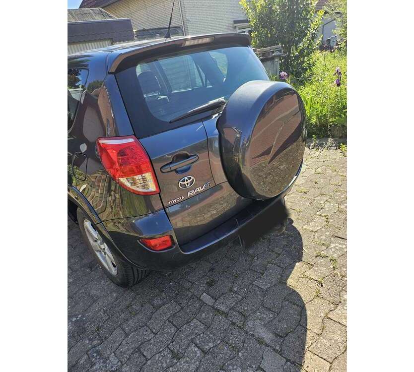 RAV 4