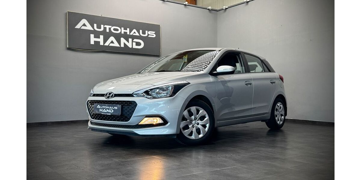 Hyundai i20 49.500 km 9.550 &euro; Bad Honnef/Rottbitze 53604