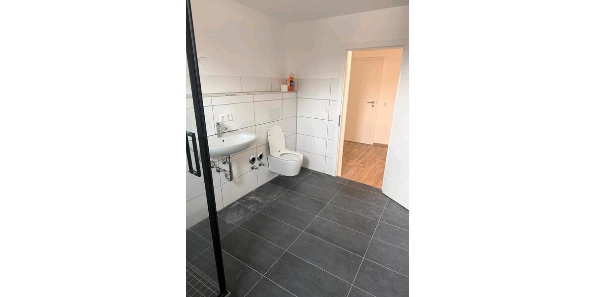 Etagenwohnung Bad Kreuznach Bad Münster am Stein-Ebernburg - 3 Zimmer, 93 m&sup2;, 1.400&euro; | Angebot:26442550