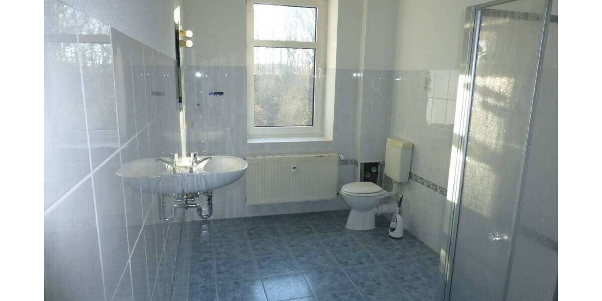 Etagenwohnung Oelsnitz/Erzgeb.-Oelsnitz Oelsnitz - 6 Zimmer, 125 m&sup2;, 620&euro; | Angebot:26306285