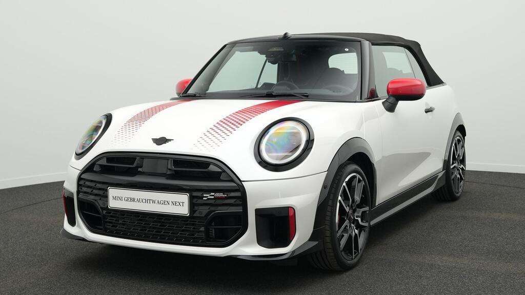 Mini John Cooper Works Cabrio 16.586 km 40.416 € München 80788