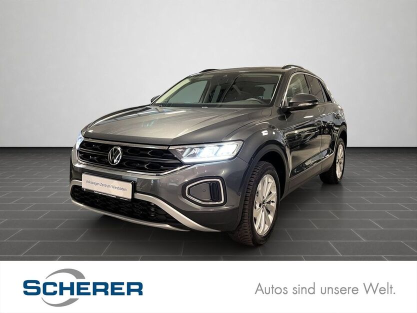VW T-Roc 10.795 km 28.500 € Wiesbaden 65189