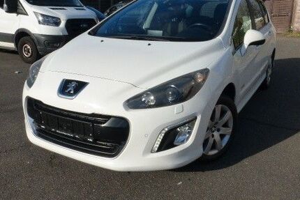 Peugeot 308 210.000 km 4.990 &euro; Sankt Augustin 53757