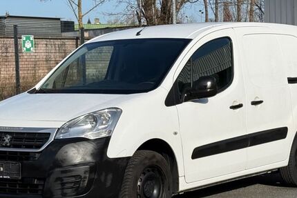 Peugeot Partner 216.700 km 5.700 &euro; Nürnberg 90441