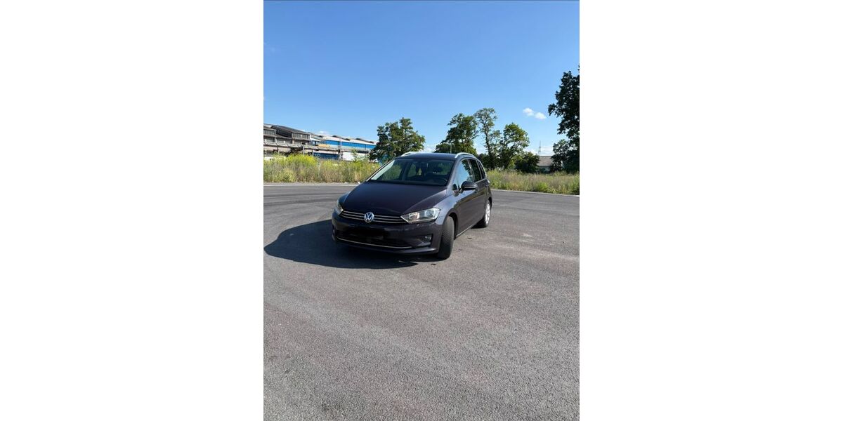 VW Golf Sportsvan 10.200 km 9.400 &euro; Coswig 01640