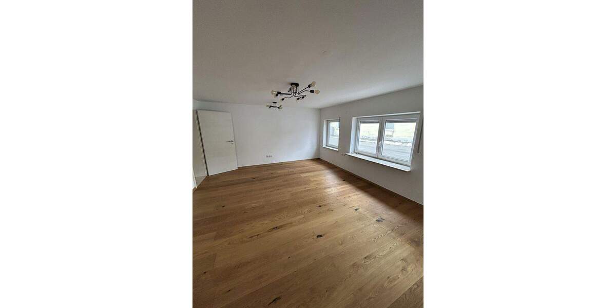 Etagenwohnung Hengersberg Grubmühle - 2 Zimmer, 80 m&sup2;, 189.000&euro; | Angebot:24993992