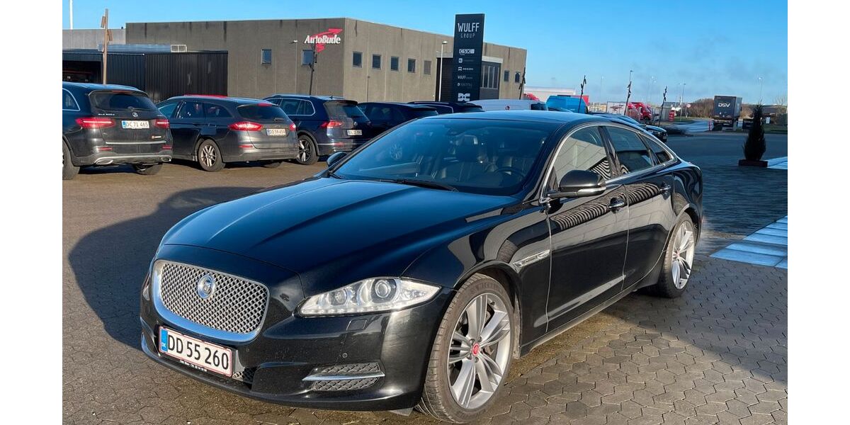 Jaguar XJ 185.000 km 21.990 &euro; Harrislee 24955