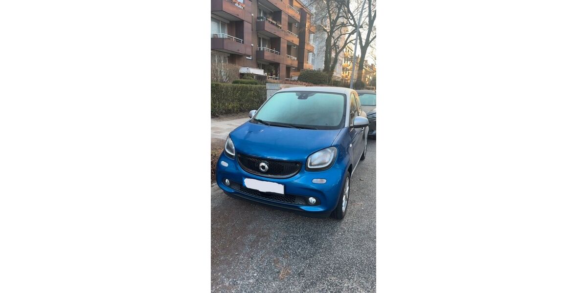 Smart ForFour 125.264 km 10.450 &euro; Hamburg 22087