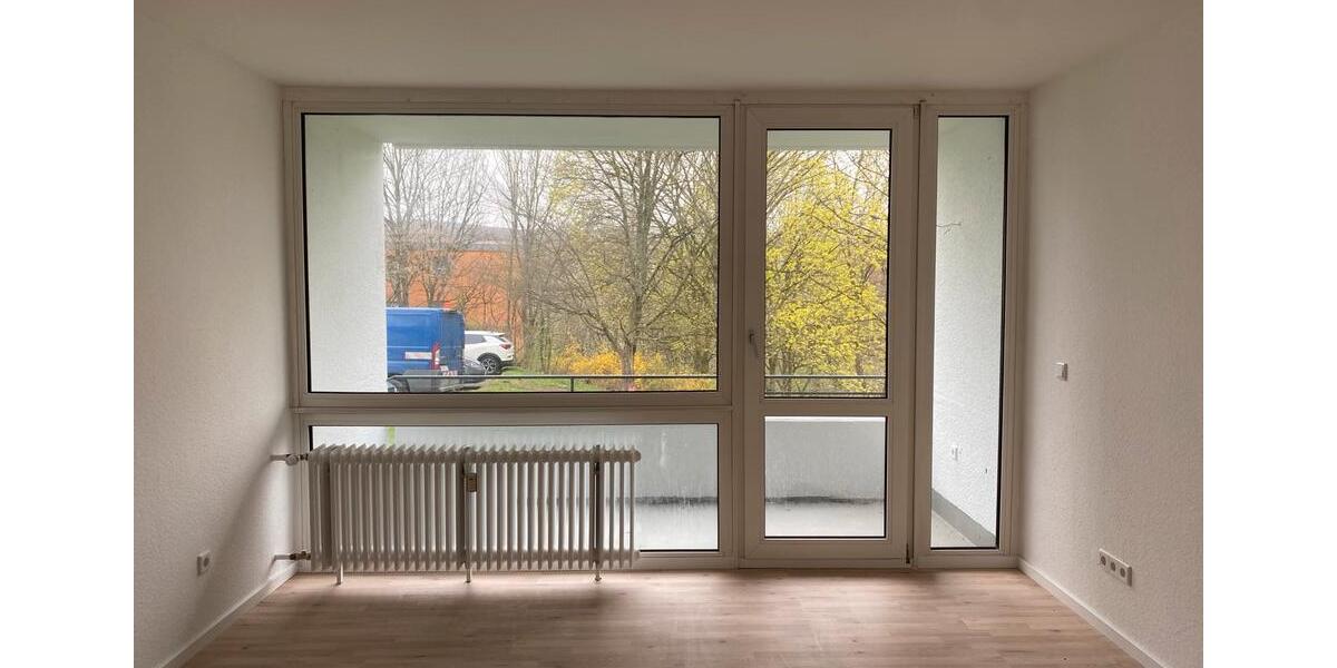 Etagenwohnung Hamm (Sieg) - 3.5 Zimmer, 82 m&sup2;, 175.000&euro; | Angebot:26002194