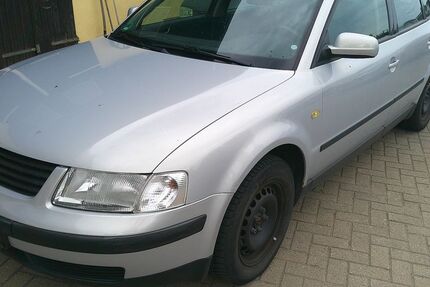 VW Passat 144.000 km 1.150 &euro; Neddemin 17039