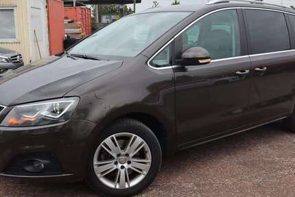 Seat Alhambra 152.000 km 12.999 € Dresden 01237