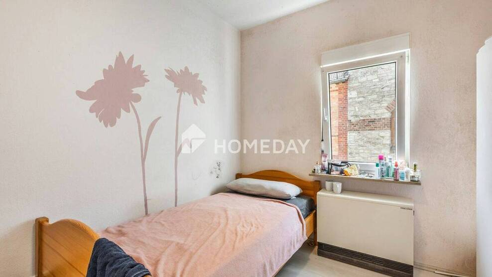 Großzügige 5-Zimmer-Etagenwohnung mit Balkon und Garage in gefragter Lage von Eppstein-Niederjosbach 5 zimmer