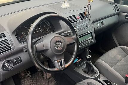VW Touran 168.524 km 4.500 &euro; Memmingen 87700