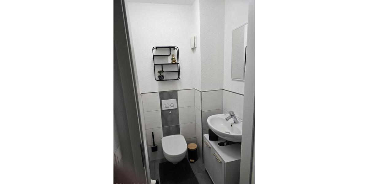 Doppelhaushälfte Wald - 6 Zimmer, 120 m&sup2;, 1.430&euro; | Angebot:26233225