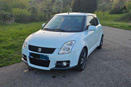Suzuki Swift 157.000 km 2.899 &euro; Schorndorf 73614