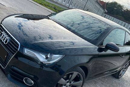 Audi A1 185.000 km 8.890 € München 80634