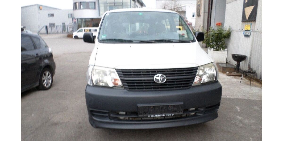 Toyota Hiace 266.520 km 7.850 &euro; Baienfurt 88255
