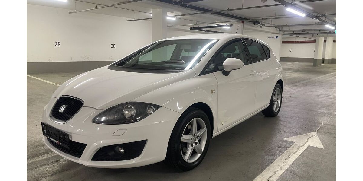 Seat Leon 127.600 km 4.200 € München 81929