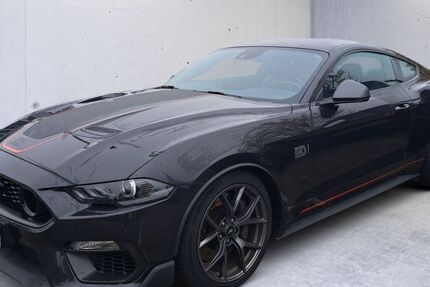 Ford Mustang 43.556 km 46.290 &euro; Offenburg- Industriegebiet Elgersweier-Nord 77656