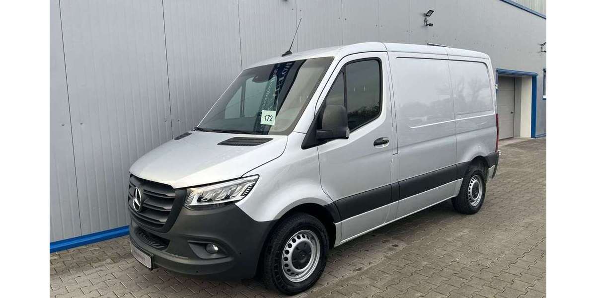 Mercedes-Benz Sprinter 198.070 km 24.699 &euro; Berlin 13055