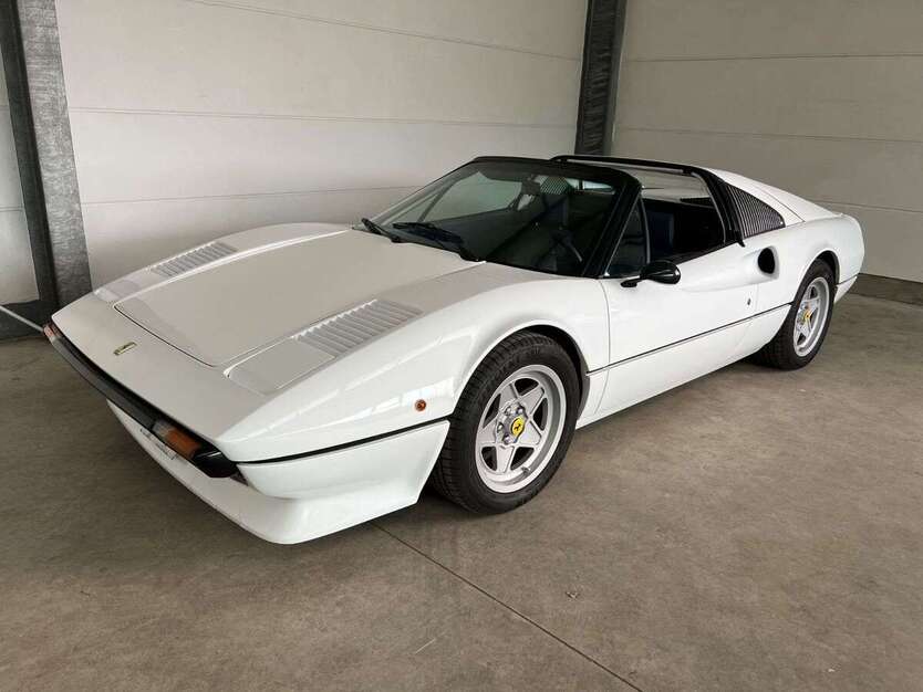 Ferrari 308 58.602 km 97.500 € Stuhr 28816