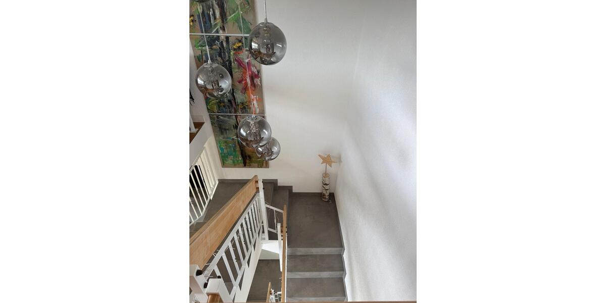 Einfamilienhaus Weilburg - 10 Zimmer, 330 m&sup2;, 870.000&euro; | Angebot:27075960