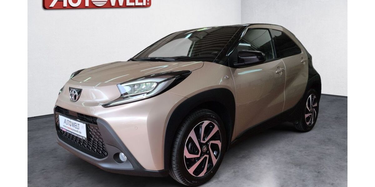 Toyota Aygo (X) 32.898 km 16.380 &euro; Kaiserslautern 67661