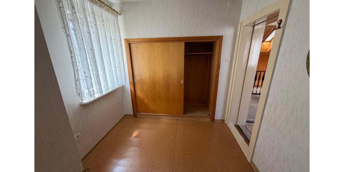 Einfamilienhaus Neuensalz - 5 Zimmer, 85 m&sup2;, 75.000&euro; | Angebot:27004805