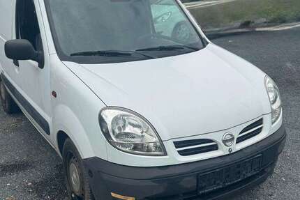 Nissan Kubistar 124.000 km 1.700 &euro; Dresden 01237