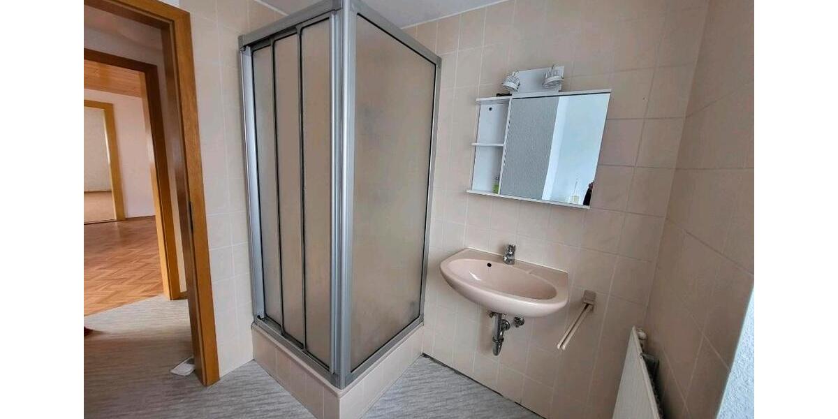 Erdgeschoßwohnung Kempten (Allgäu) Auf dem Lindenberg - 2 Zimmer, 38 m&sup2;, 380&euro; | Angebot:26350315