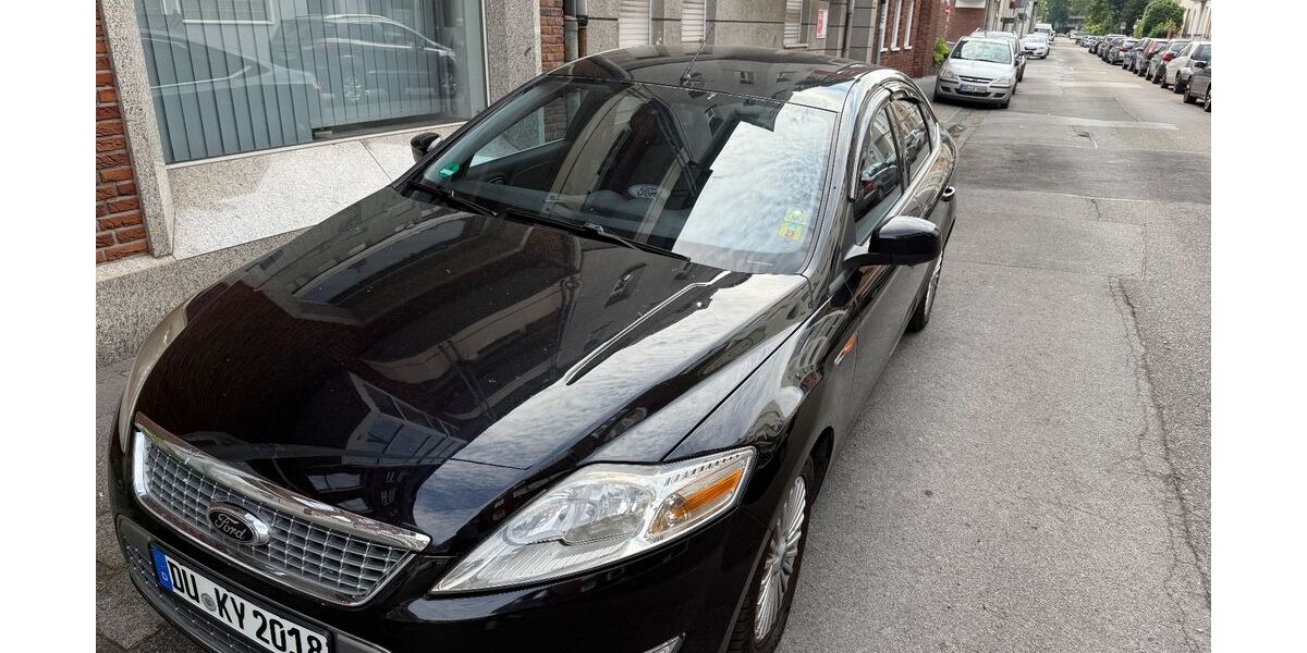 Ford Mondeo 243.000 km 2.200 € Duisburg 47226