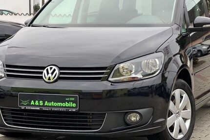 VW Touran 129.000 km 8.990 € Neuburg/Donau 86633