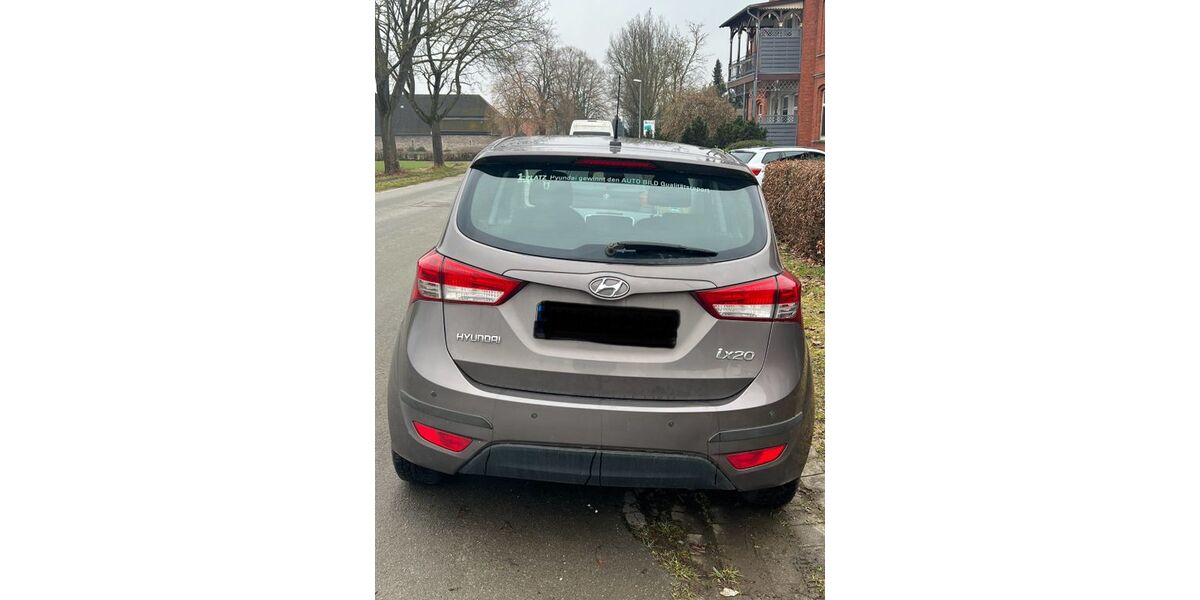 Hyundai ix20 97.187 km 3.500 &euro; Emmerthal 31860