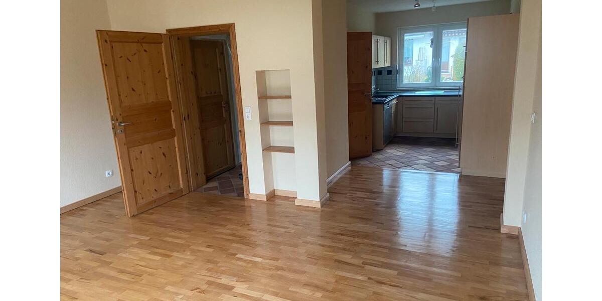 RH Flensburg westliche Höhe 4 Zi. vollunterkellert mit Garage 4 zimmer