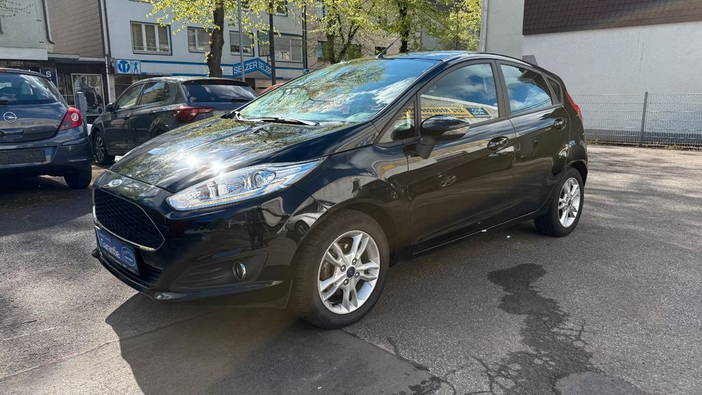 Ford Fiesta 70.000 km 8.899 &euro; Marl 45770