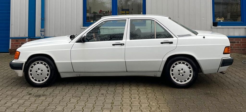 Mercedes-Benz 190 225.000 km 3.700 &euro; Oldenburg 26129