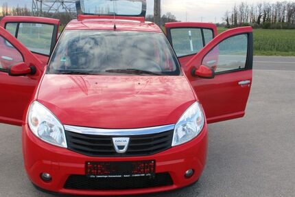 Dacia Sandero 154.000 km 2.399 &euro; Barsinghausen 30890