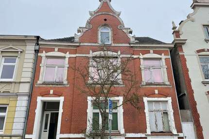 Haus zum Kaufen in Eutin 269.000 € 160 m²