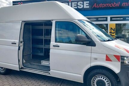 VW T5 Transporter