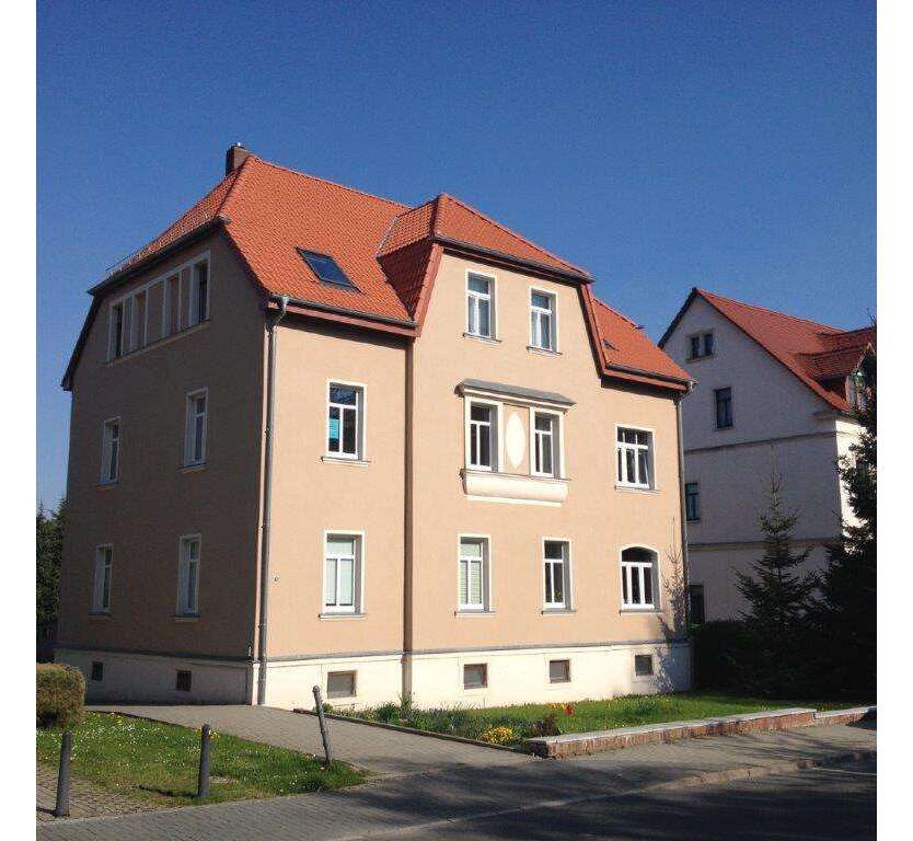 Haus zum Kaufen in Döbeln 290.000 € 300 m²