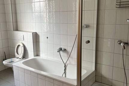 Wohnung Schweinfurt Altstadt - 2 Zimmer, 84 m&sup2;, 780&euro; | Angebot:25707713